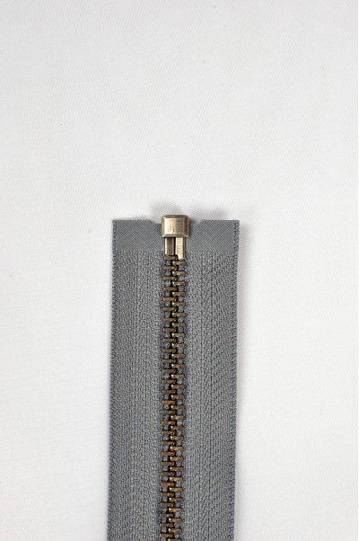 ZIP062 1號拉鏈  單頭拉鏈款式  紅古銅牙拉鏈款式  開尾拉鏈  不設單獨拉鍊訂購 後面照